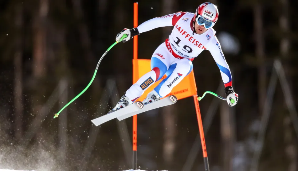 epa07311669 (FILE) - Patrick Kueng of Switzerland is on his way to win the gold medal in the men's Downhill race at the 2015 FIS Alpine World Ski Championships in Beaver Creek, Colorado, USA, 07 February 2015 (re-issued 23 January 2019). Patrick Kueng is expected to announce his retirement from professional skiing during a press conference in Kitzbuehel, Austria, Swiss media reports claimed on 23 January 2019. EPA/EXPA/JOHANN GRODER AUSTRIA OUT *** Local Caption *** 51786726