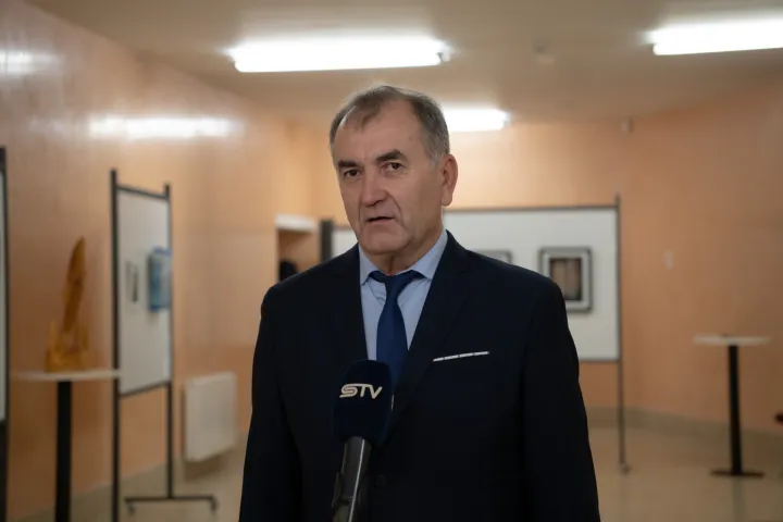 Osijek, 3. 12. 2025., Godišnjica obrane Osijeka, Časnički zbor, Vikarijat Osijekzbor; školarci; godišnjica