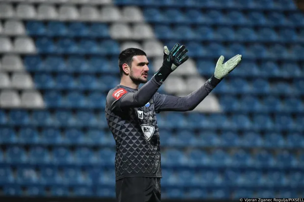 03.12.2025., stadion Varteks, Varazedin - SuperSport Hrvatski nogometni kup, osmina finala, NK Varazdin - NK Osijek. Nikola Tony Curcija Photo: Vjeran Zganec Rogulja/PIXSELL