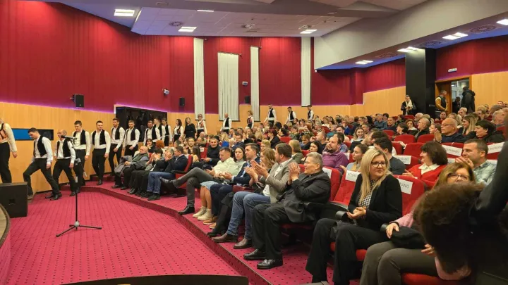 ĐakovoVečer Teninih tmaburaških uspomenaprosinac 2025.