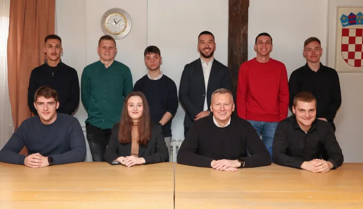 KONSTITUIRAJUĆA SJEDNICA SAVJETA MLADIH GRADA OSIJEKA2025.