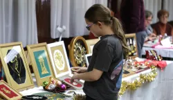 Osijek, 05. 12. 2025., K. P. Svačića 37, Škokačka grana, manifestacija, šokački suveniri, izbor najboljeg suvenira - zlatovezSNIMIO BRUNO JOBST