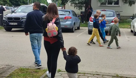 Djeca, u Cernifoto: Marija Le&scaron;ić Omerović