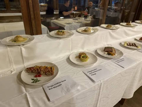 kuharski kup zlatna jabuka