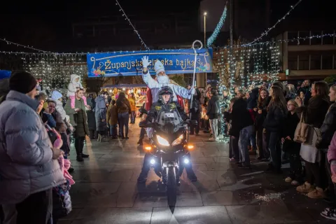 Sveti Nikola stigao motociklomfoto: TZ Županje