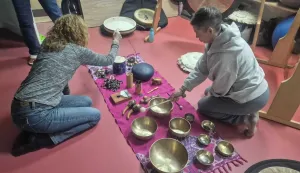 Divinus: Radionice art terapije i zvukoterapije