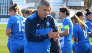 Osijek, 02. 11. 2025, Stadion Gradski vrt, nogmoet, Osijek - Split, Magenta liga nogometa&scaron;ica. Robert &Scaron;pehar, trener.snimio GOJKO MITIĆ