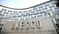 epa06261129 (FILE) - Exterior view of the UNESCO headquarters after the second day vote for the new secretary-general, in Paris, France, 18 September 2009 (reissued 12 October 2017). According to reports from 12 October 2017, diplomats said the USA were planning to withdraw from the UNESCO. The withdrawal is seen as a response in protest against the full membership to the United Nations Educational, Scientific and Cultural Organization (UNESCO) granted to Palestinians. EPA/YOAN VALAT *** Local Caption *** 01866560