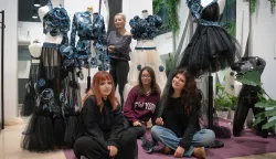 /Galerija/ Yuniku modni laboratorij: Srednjoškolke dizajnirale haljine i predstavile ih na Noćnom frizu