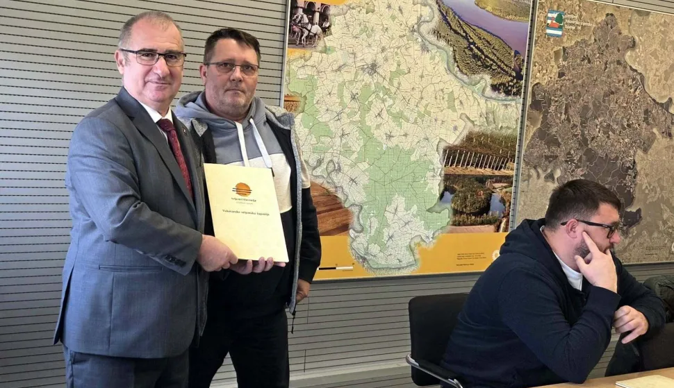 VINKOVCIPotpisani su ugovori s korisnicima potpora za razvoj i unapređenje slatkovodnog ribarstva u Vukovarsko-srijemskoj županiji za 2025. godinuPROSINAC 2025.