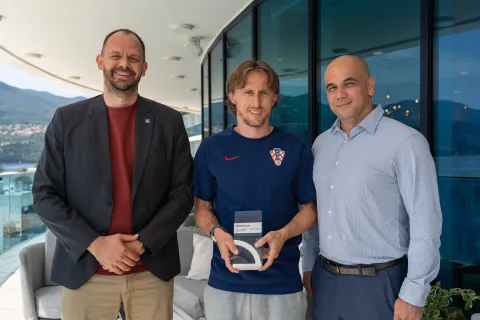 Sofascore, Luka Modrić, Zlatko Hrkać i Ivan Be&scaron;lić 