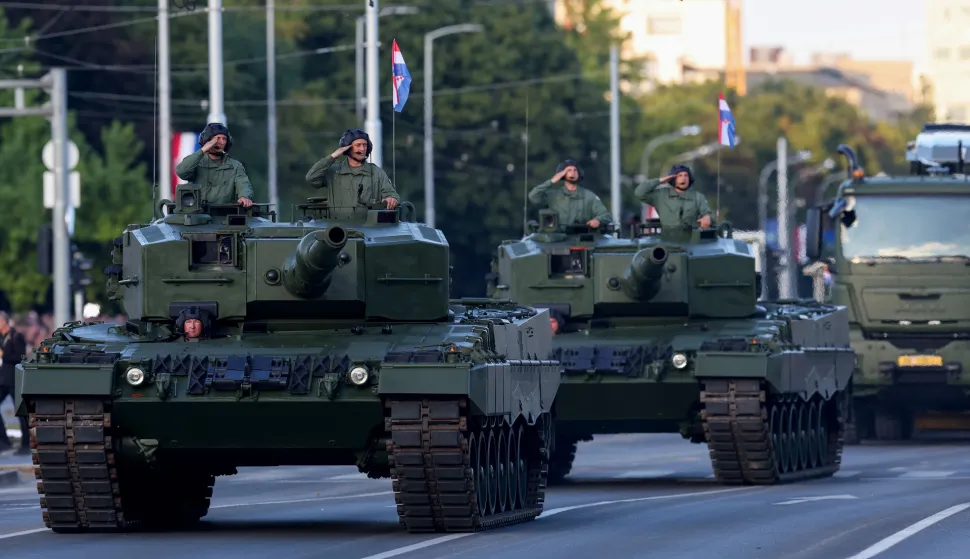 31.07.2025., Zagreb - U povodu obiljezavanja 30. obljetnice vojno-redarstvene operacije Oluja odrzan je svecani vojni mimohod. Andrej Plenkovic se u Francuskoj potpisati ugovor o nabavi 18 samohodnih haubica Caesar MK2, dok ce u Njemackoj u srijedu potpisati ugovor o nabavi 44 tenka Leopard 2A8. Photo: Zeljko Lukunic/PIXSELL