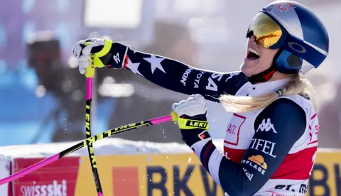epa12586964 Lindsey Vonn of the United States reacts in finish area during the women's Downhill race at the Alpine Skiing FIS Ski World Cup, in St. Moritz, Switzerland, 12 December 2025. EPA/CLAUDIO THOMA