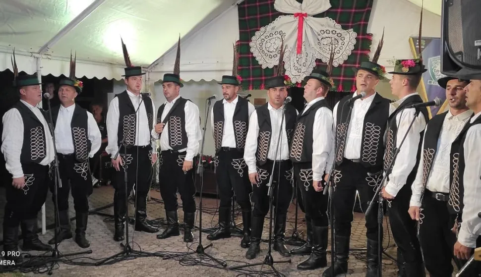 Sinđir je predstavio svoj prvi CDsnimila Marija Lešić Omerović