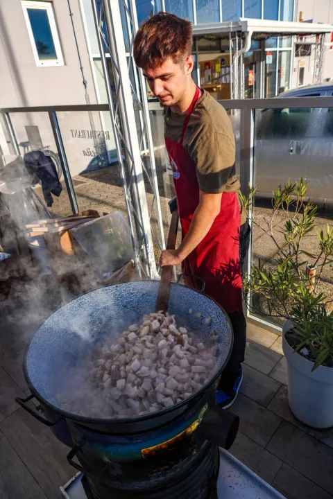 Čvarkijada Zadar, Udruga Slavonaca, Baranjaca i Srijemaca Zadra