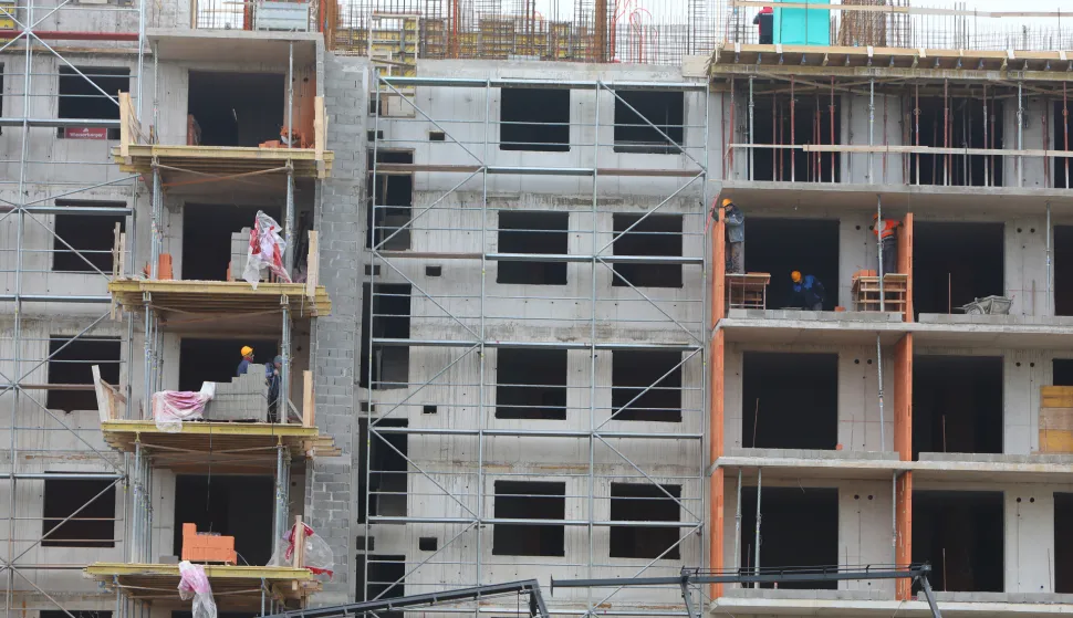 17.02.2025., Karlovac - Gradnja nove stambene zgrade u gradskoj cetvrti Grabrik. Photo: Kristina Stedul Fabac/PIXSELL