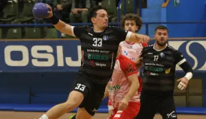 Poraz rukometa&scaron;a Osijeka u Metkoviću za kraj 2025.: Kad ti suparnički vratar ima čak 21 obranu, ne može&scaron; puno očekivati