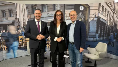 MAGAZINCredit: MANJGURACaption:Analiza turističke sezone - Tonči Glavina, Jelena Tabak i Kre&scaron;imir Macan