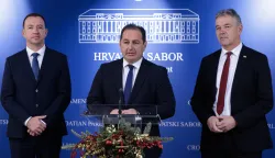 Zagreb, 15.12.2025. - Konferencija za medije Kluba HDZ-a na temu "Sve laži oporbe oko paketa zakona o gradnji i prostornom uređenju".Na fotografiji Nikola Mažar, Josip Borić, Tomislav Klarić.foto HINA/ Edvard &Scaron;U&Scaron;AK