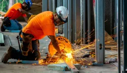 radnici, građevinarci, građevina, metalci