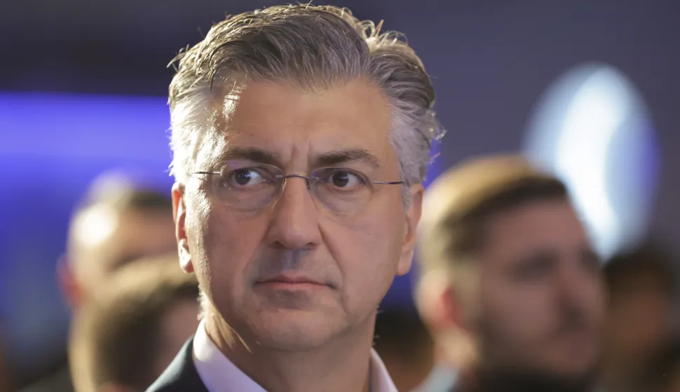 Zagreb, 13.12.2025.- &nbsp;XVIII. Opći sabor Mladeži Hrvatske demokratske zajednice (HDZ). Na fotografiji predsjednik Vlade RH i HDZ-a Andrej Plenkovićfoto HINA/ Admir BULJUBA&Scaron;IĆ/ abu