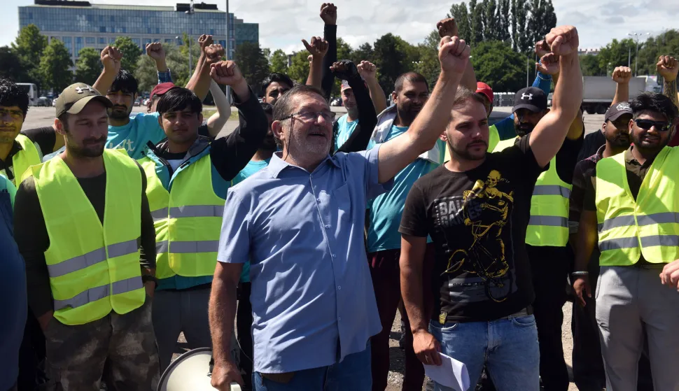 Zagreb, 17.07.2025 (novosti) - Wolt, prosvjed dostavljaca Wolta, na slici i Tomislav Kis.foto Davor Kovacevicnovosti