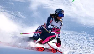 epa12543938 Zrinka Ljutic of Croatia competes in the first run of the Women's Alpine Skiing World Cup Slalom in Gurgl, Austria, 23 November 2025. EPA/ANNA SZILAGYI