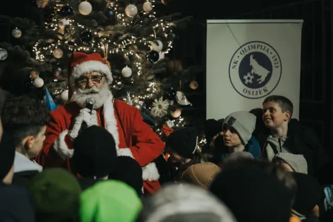 Djed Božićnjak posjetio &ldquo;olimpija&scaron;e&rdquo;