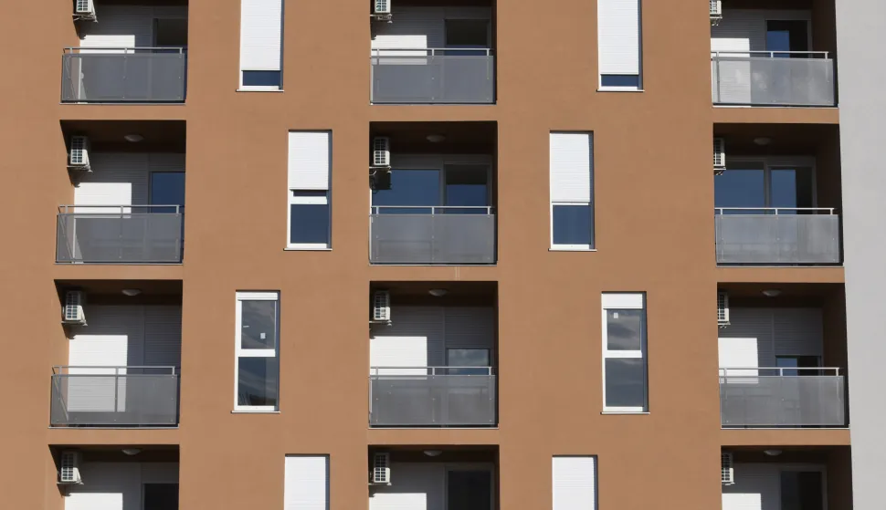 05.09.2023., Sibenik - Zavrseni su radovi na 127 stanova POS-a u sibenskom naselju Bioci. Po zavrsetku zavrsnih pregleda stanovi ce biti i useljeni. Photo: Hrvoje Jelavic/PIXSELL