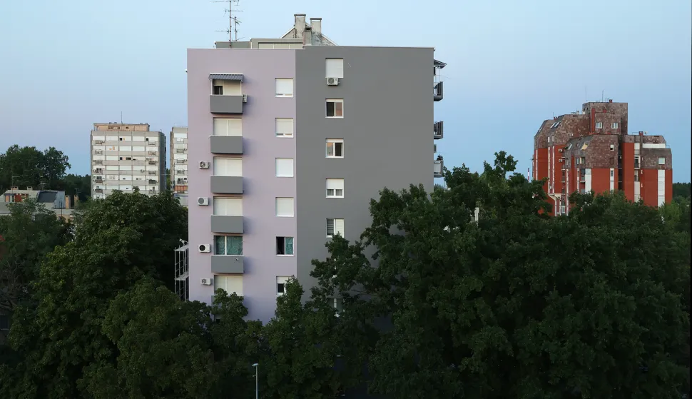 Osijek, 19. 07. 2025., slobodnjak, slobodnjaci, nekretnina; nekretnine; zgrada; zgrade; stanovanje; stanovanjeSNIMIO BRUNO JOBST