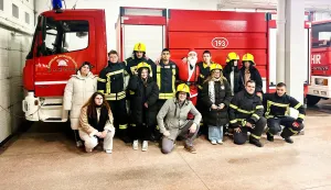 Đakovozajednička fotka nakon snimanja videospota - božićne čestitkeProsinacc 2025.