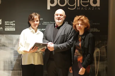 Osijek, 18. 12. 2025., Crna svinja, 105 godina Glasa Slavonije, obilježavanje, magazin Pogled, fotonatječaj, SNIMIO BRUNO JOBST