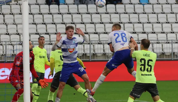 Neka se bar na kraju godine dogodi ne&scaron;to lijepo na Opus Areni