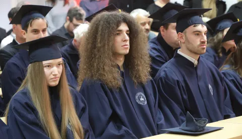 Osijek, 19. 12. 2025., Trg Ljudevita Gaja 6, 20 godina Odjela za fiziku, obilježavanjeSNIMIO BRUNO JOBST