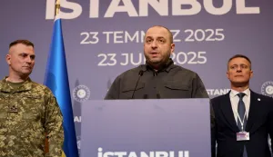 epa12256636 Secretary of the National Security and Defense Council of Ukraine, Rustem Umerov addresses media during a press conference following a new round of peace talks between Russia and Ukraine, Istanbul, Turkey, 23 July 2025. EPA/TOLGA BOZOGLU