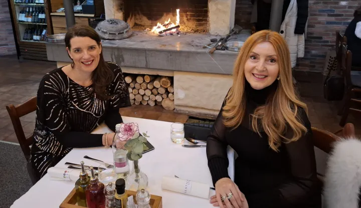 MAGAZIN INA LJUBLJANA Simona_Kustec_i_Ina_Stasevic