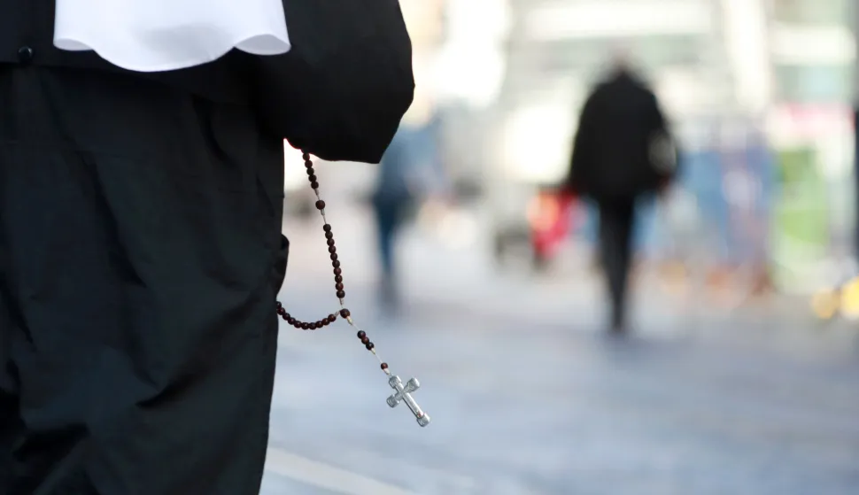 29.04.2020., Zagreb - Srediste grada. Atmosfera u centru grada nakon kisnog i tmurnog jutra. Osjeca se dobro raspolozenje te se vidi osmjeh na licu i opustenost gradjana i prolaznika. Photo: Sanjin Strukic/PIXSELL