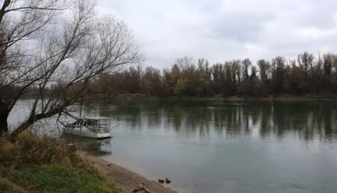 Osijek, 27. 11. 2025, Zemlji&scaron;te na lijevoj obali Drave, od Zoo vrta prema zapadu pripalo nasljednicima obitelji Dra&scaron;ković, do sada je to bilo državno zemlji&scaron;te.snimio GOJKO MITIĆ