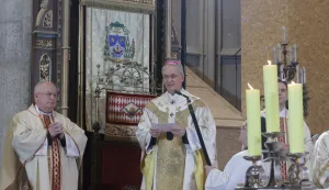 Zagreb.25.12.2025.- Povodom svetkovine Božića zagrebački nadbiskup mons. Dražen Kutle&scaron;a predvodio je misno slavlje. Foto HINA/Tomislav Pavlek/ tp