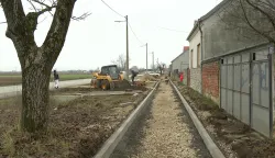 PRIVLAKAU Privlaci je predstavljen projekt "Izgradnja biciklističkih staza na području Oopćine Privlaka" prosinac 2025.