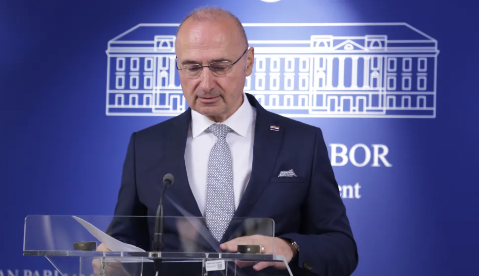 Zagreb, 26.11.2025.- Hrvatski sabor, konferencija za medije Gordana Grlića Radmana.foto HINA/ Admir BULJUBA&Scaron;IĆ/ abu