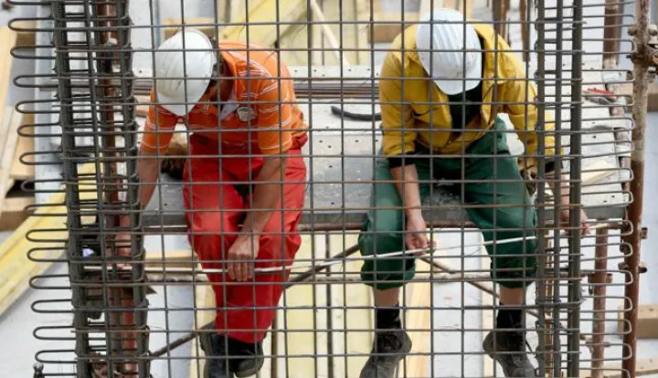snimio Davor KIBEL,Osijek, 20.08.2013. gradilite nove zgrade Građevinskog fakultetaKampus - Građevina, građeviski radnici, bautela, Gradnja, Građevinski faks