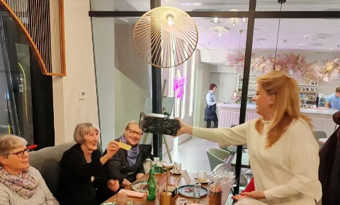 Neurologinje počastičle članove udruge Cerebro2025.