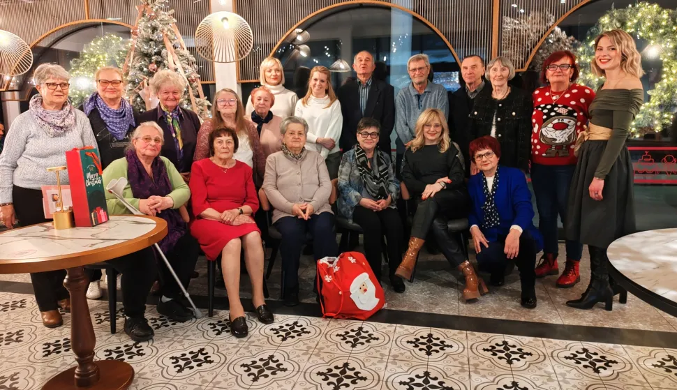 Neurologinje počastičle članove udruge Cerebro2025.