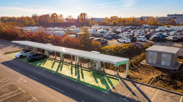 Najveći hub punionica za e-automobile u Hrvatskoj na zapadnom ulazu u Zagreb - kod King Crossa