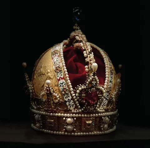 MOĆ I SJAJ HABSBURGOVACA