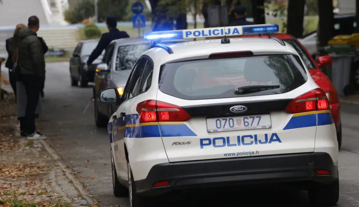 OSIJEK, 30. 2019, ULICA KARDINALA ALOJZIJA STEPINCA, POROMETNA, KVRCAVICA, UVIĐAJ, POLICIJA.snimio GOJKO MITIĆ