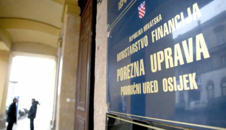 snimio Davor KIBEL,Osijek, 24.01.2014. upanijska 4, porezna uprava