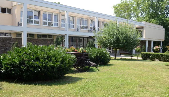 osijek, 5 srpnja 2022, 12,00 sati, dom umirovljenika, drinska ulica snimio zdenko pu&scaron;ić