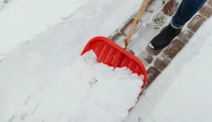 snijeg lopata či&scaron;ćenje